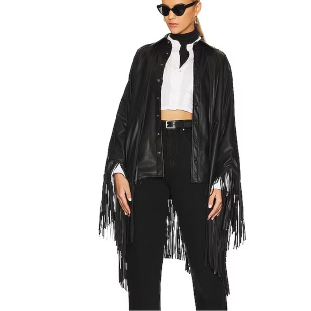 NWT L’Academie Dulcie Fringe Cape Black Size XS‎